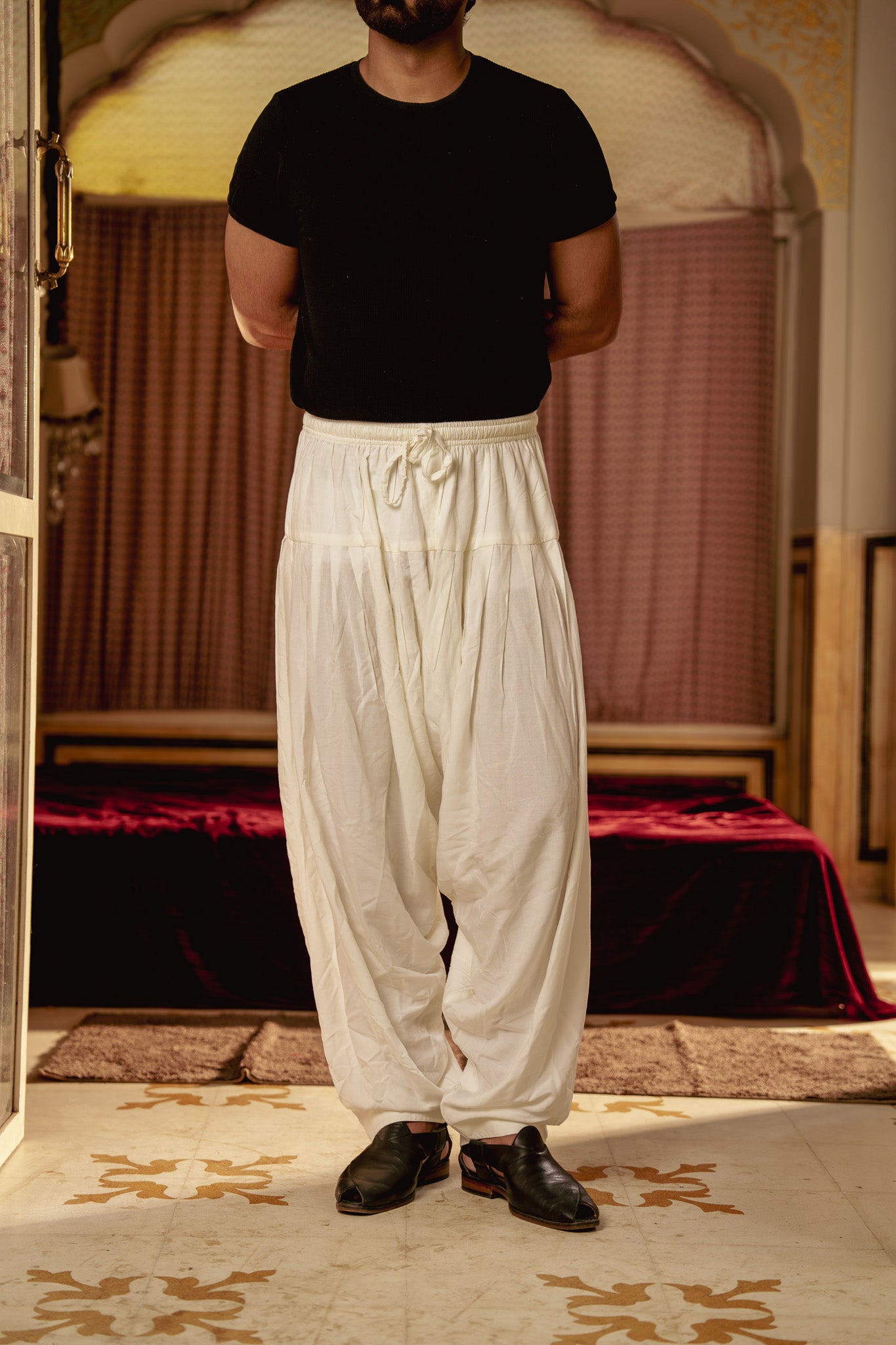 Off-white Patiala Pant