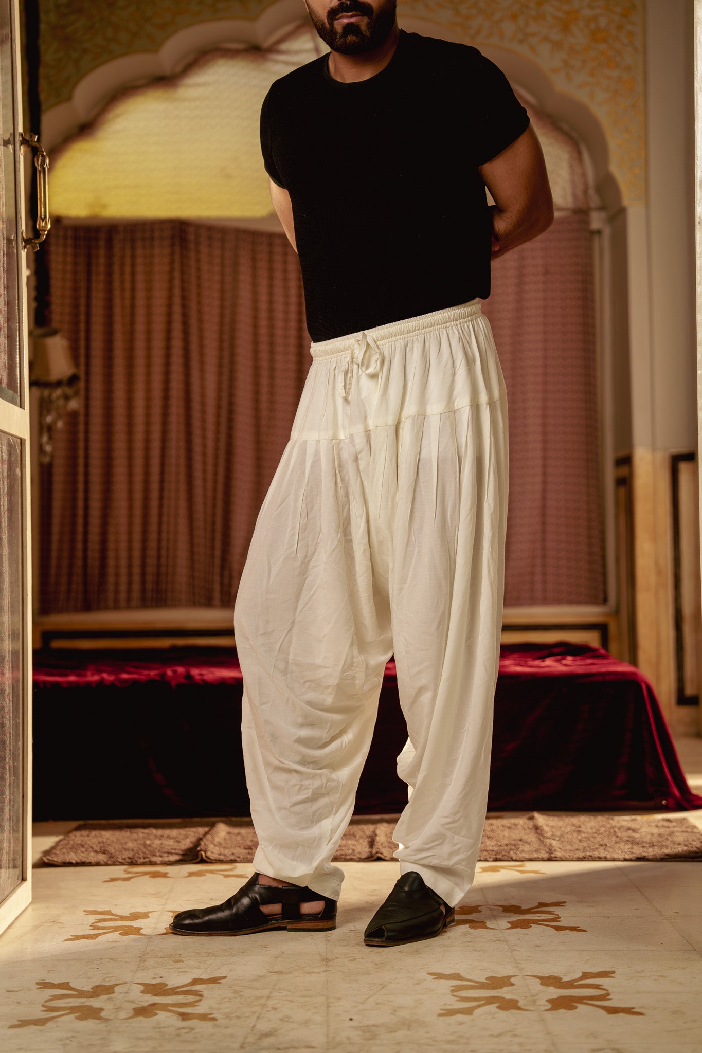 Off-white Patiala Pant