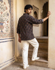 Regal Diamond Motif Oxford Collar Shirt