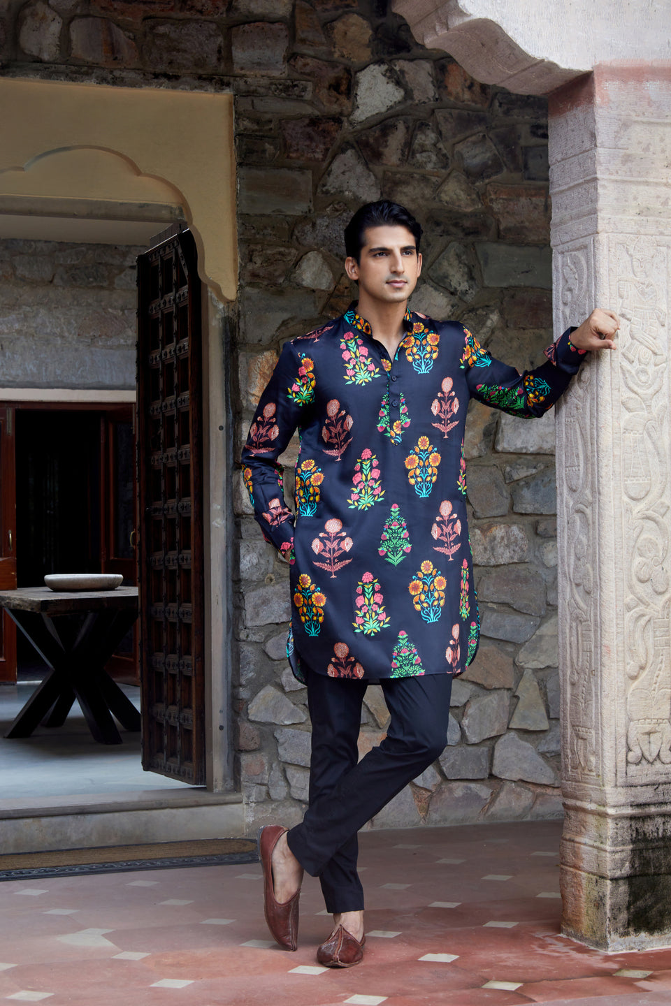 Vintage Garden Black Ganganagery Kurta