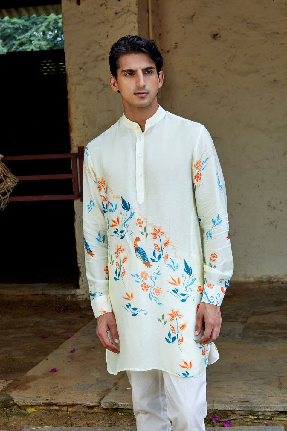 White Perrot song Ganganagry Kurta