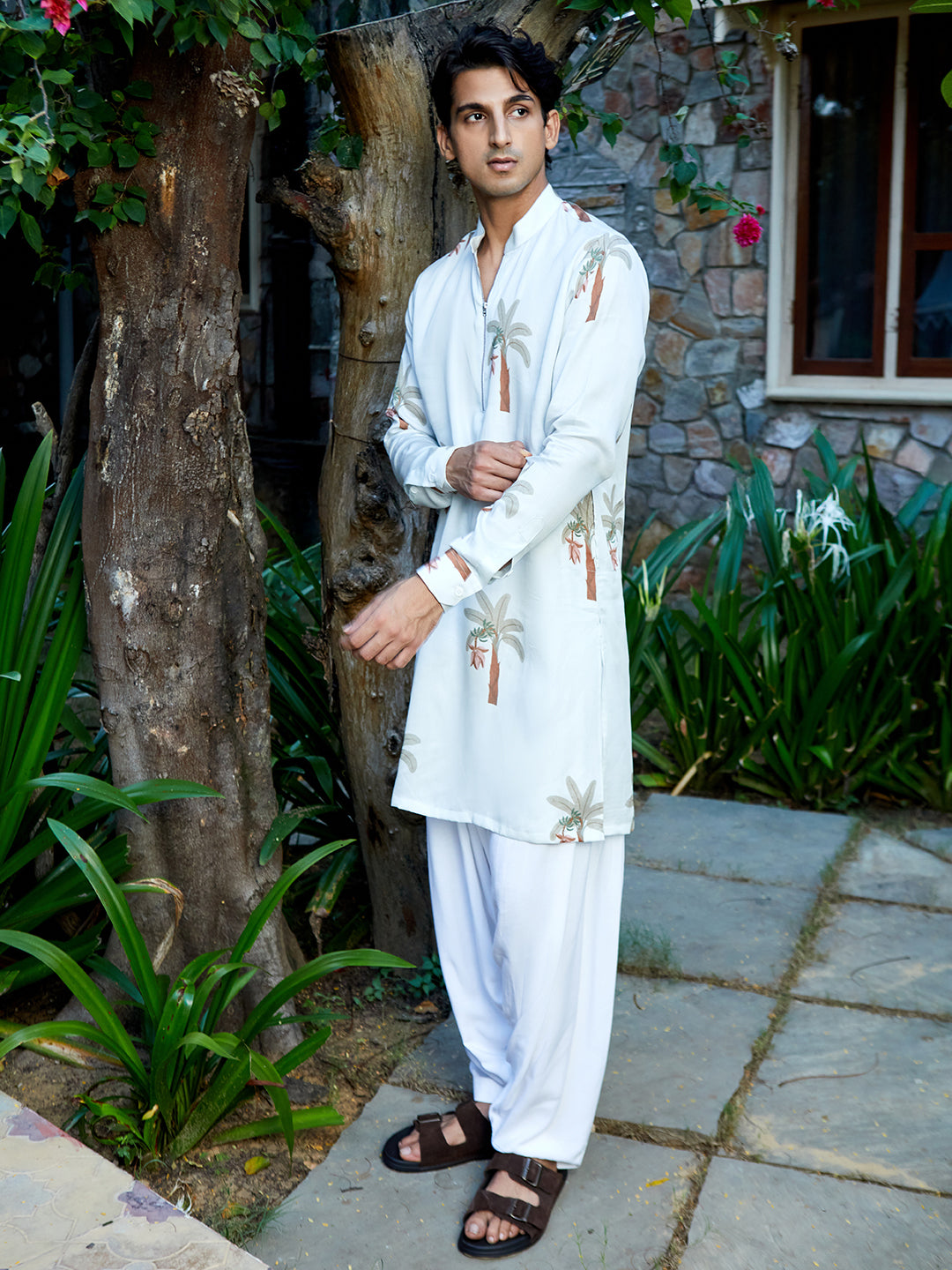 Palm Bliss White Zipper Kurta