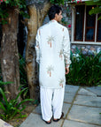 Palm Bliss White Zipper Kurta