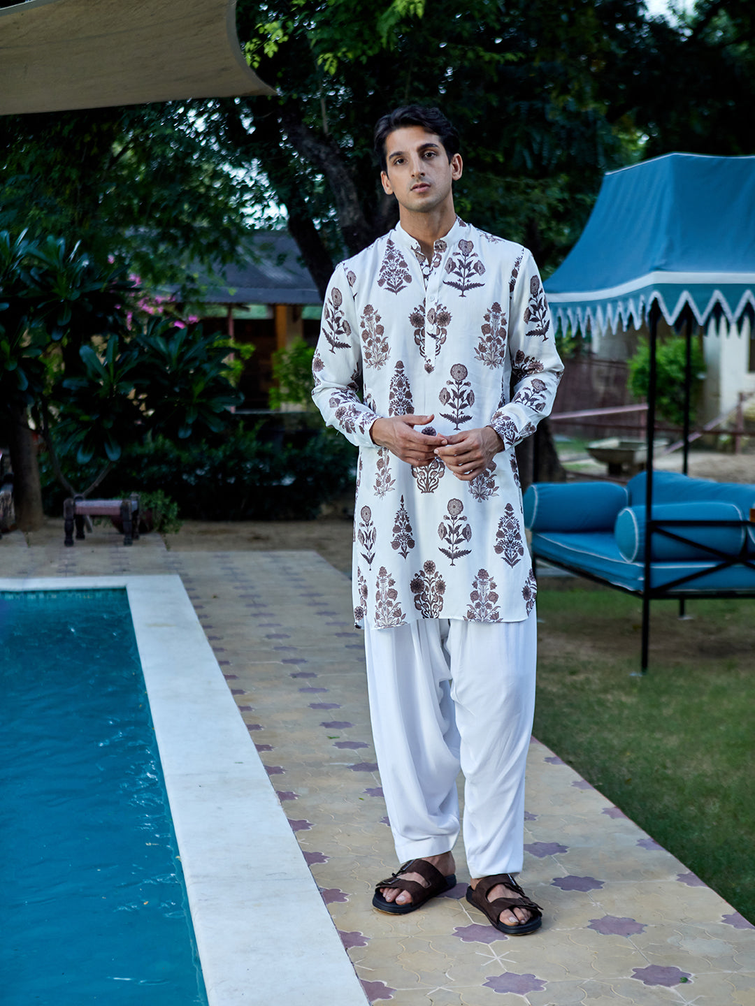 Vintage Garden White Ganganagry Kurta