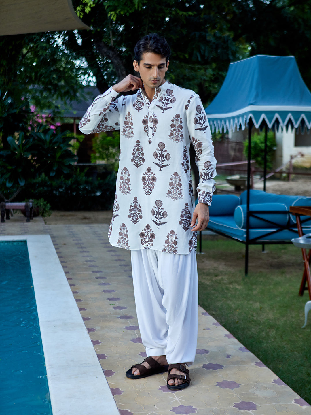 Vintage Garden White Ganganagry Kurta