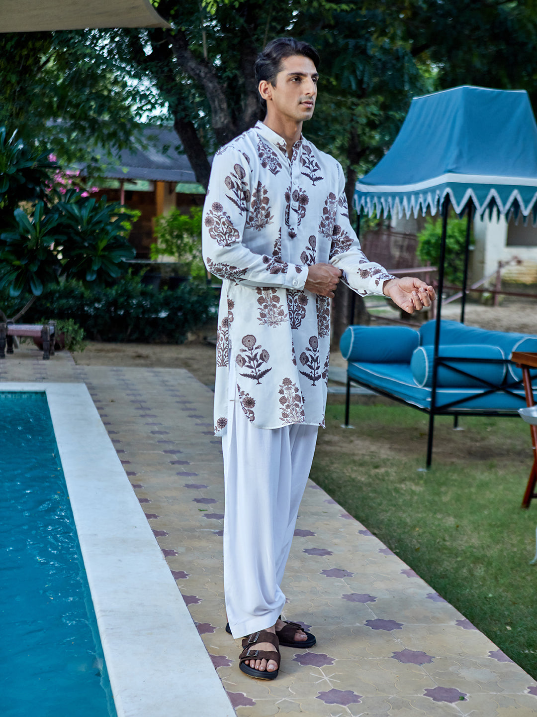 Vintage Garden White Ganganagry Kurta