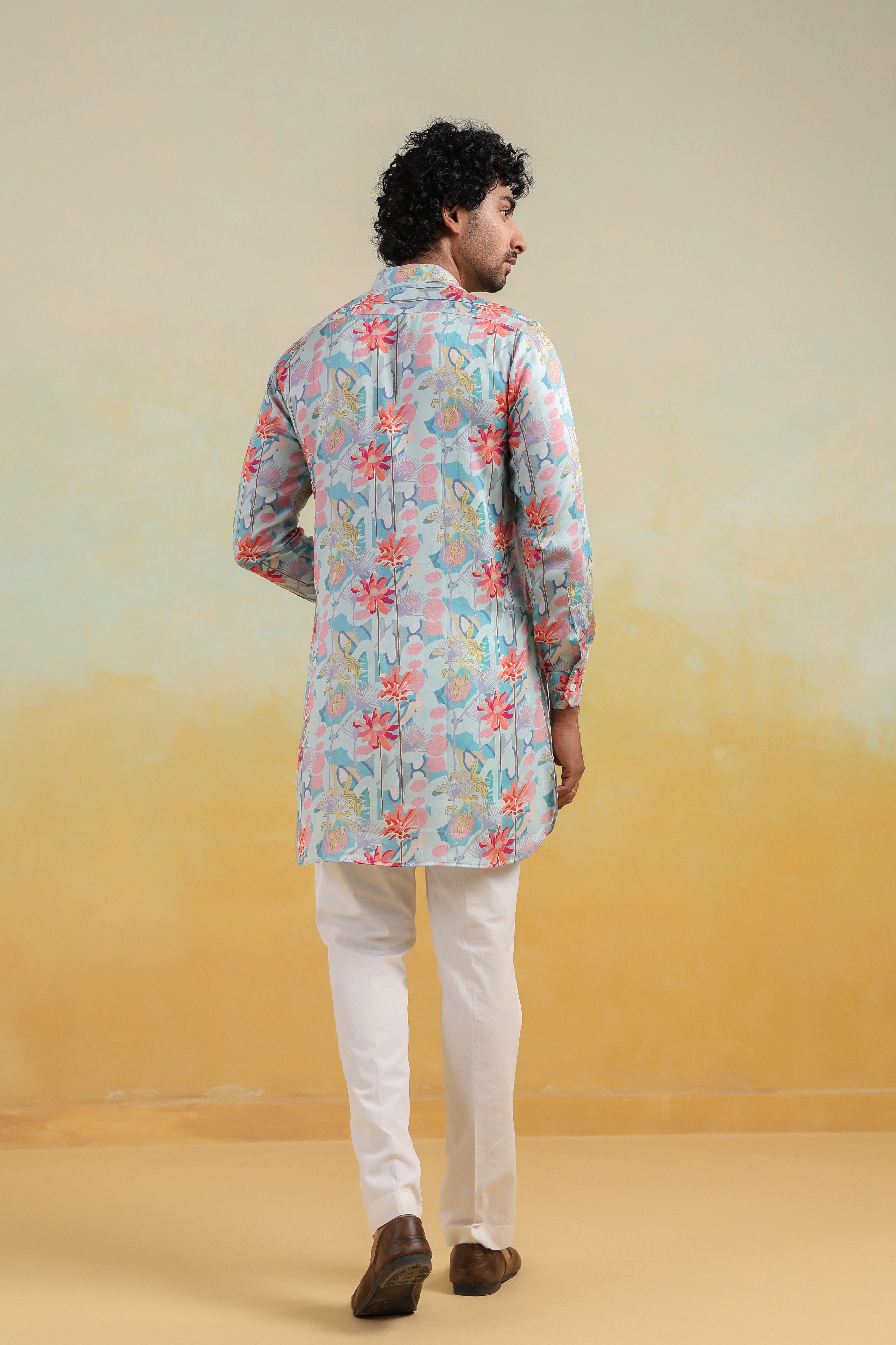 Tropical Mirage Ganganagry Kurta
