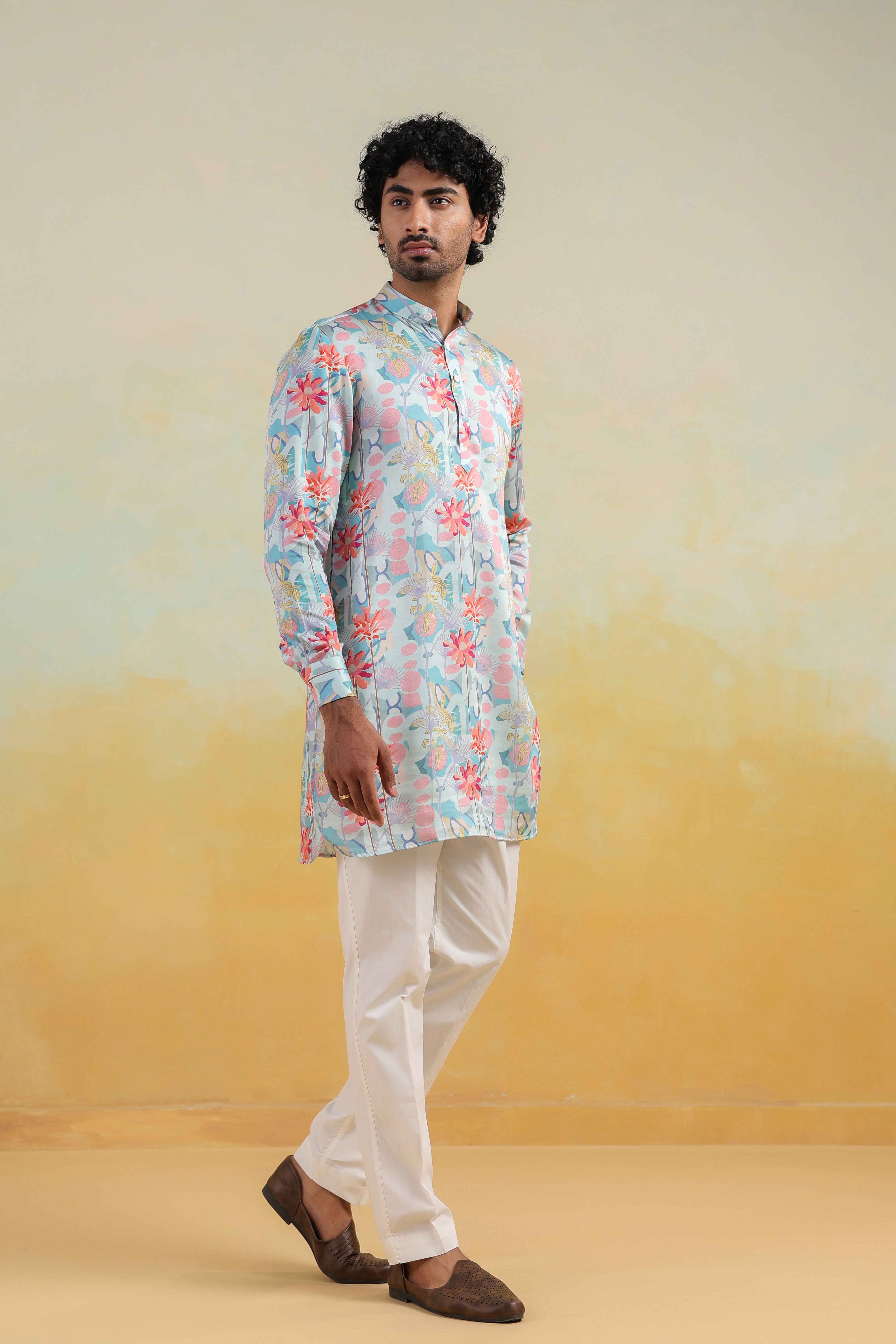Tropical Mirage Ganganagry Kurta