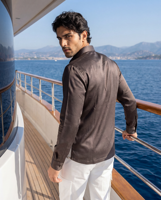 The Mogambo Statement Oxford Collar Shirt