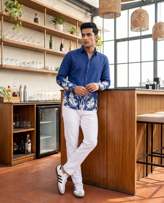 The Carbon Flora Blue Oxford Collar Shirt