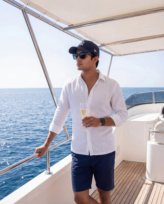 Classic White Oxford Collar Shirt