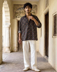 Regal Diamond Motif Oxford Collar Shirt