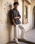 Regal Diamond Motif Oxford Collar Shirt
