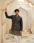 Noir Paradise Zipper Kurta