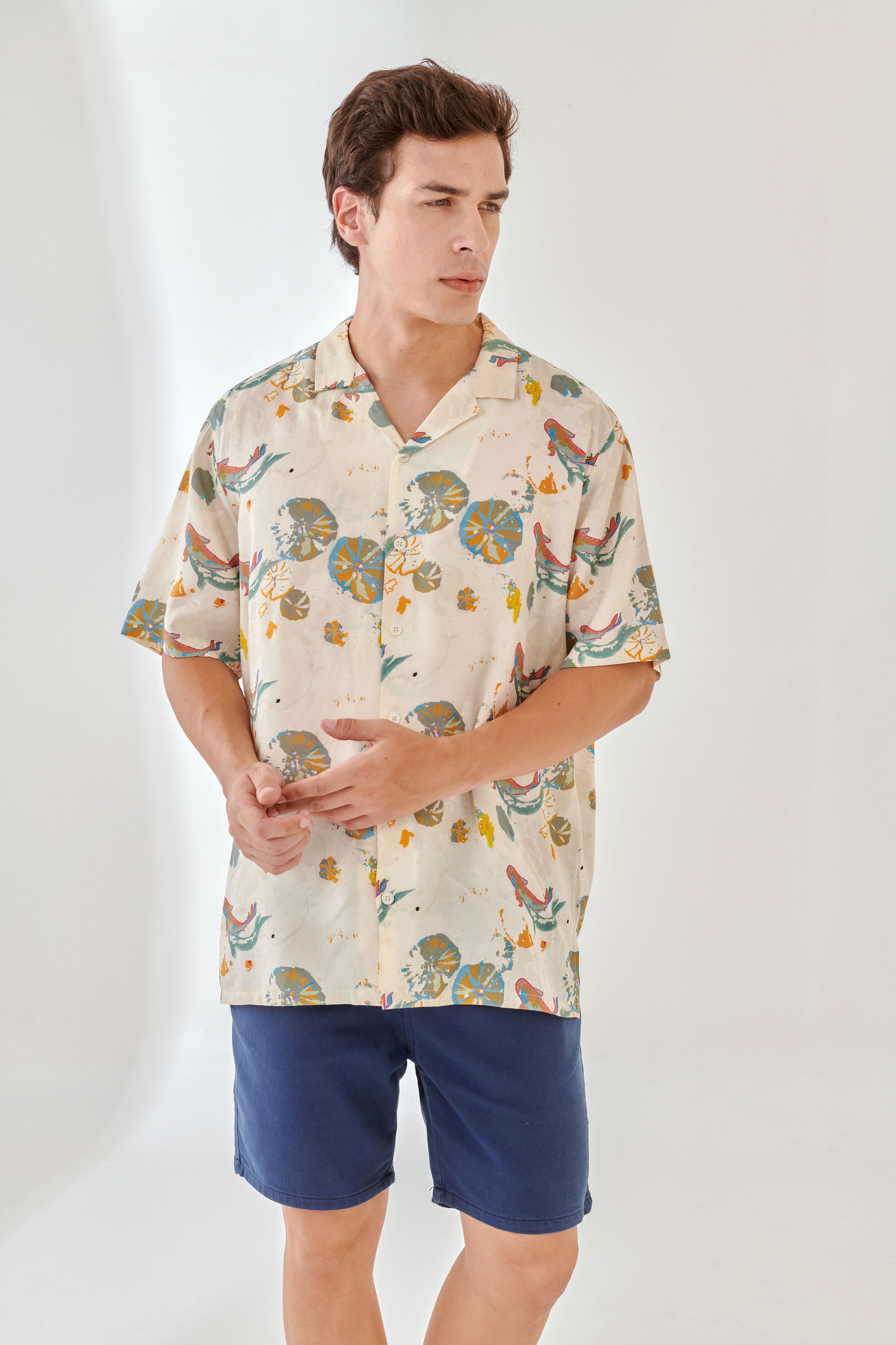 Barbus White Oversize Hawaiian Collar Shirt