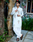 Palm Bliss White Zipper Kurta