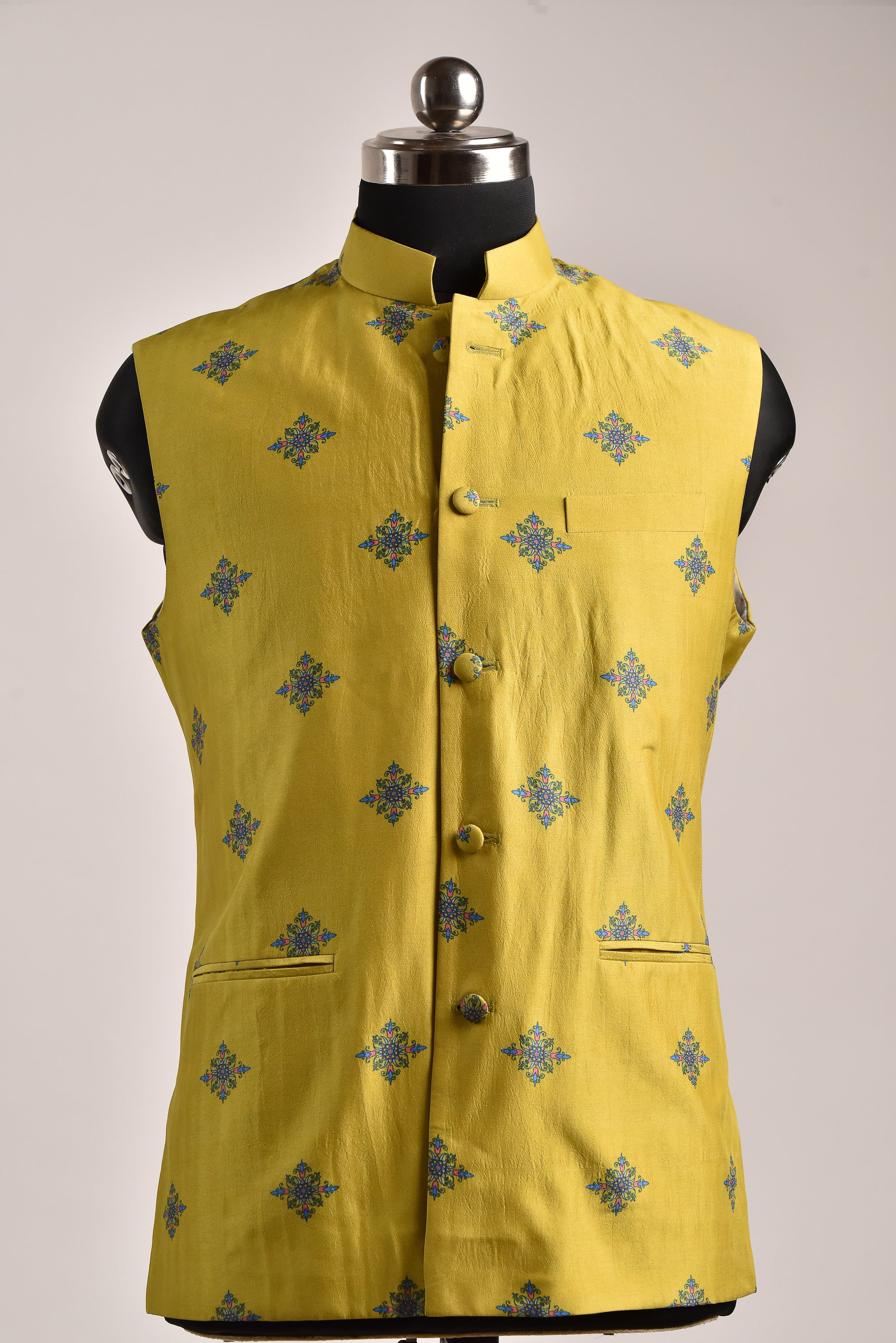 Nilay Yellow - Silk - Bandi