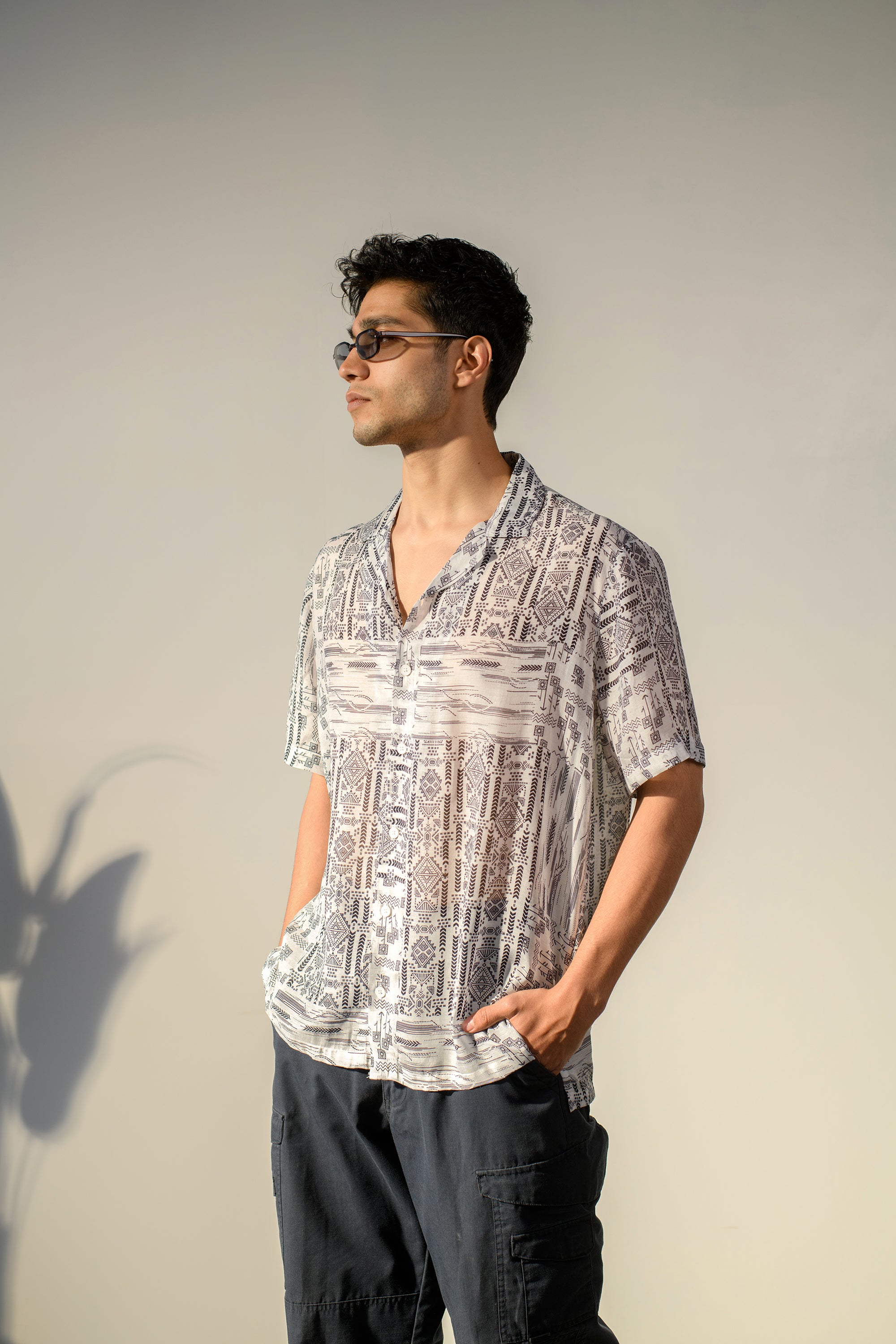 Rustic Boho White Silk Oversize Hawaiian Collar Shirt For Men
